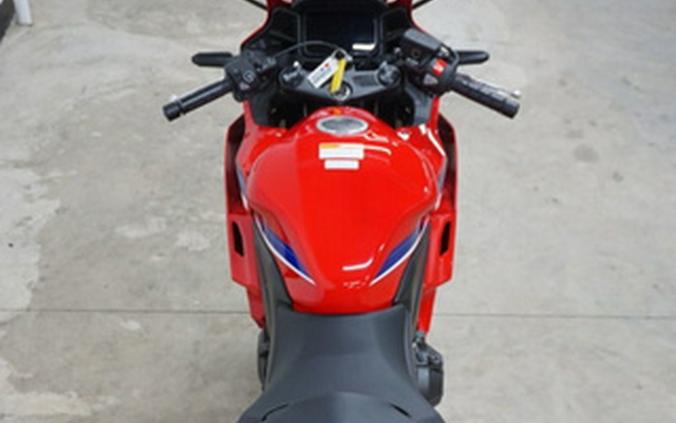2025 Honda CBR500R