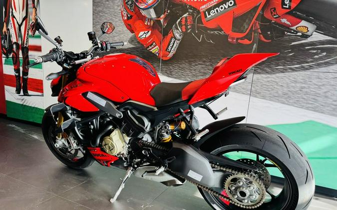 2023 Ducati Streetfighter V4 S Ducati Red