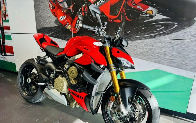 2023 Ducati Streetfighter V4 S Ducati Red