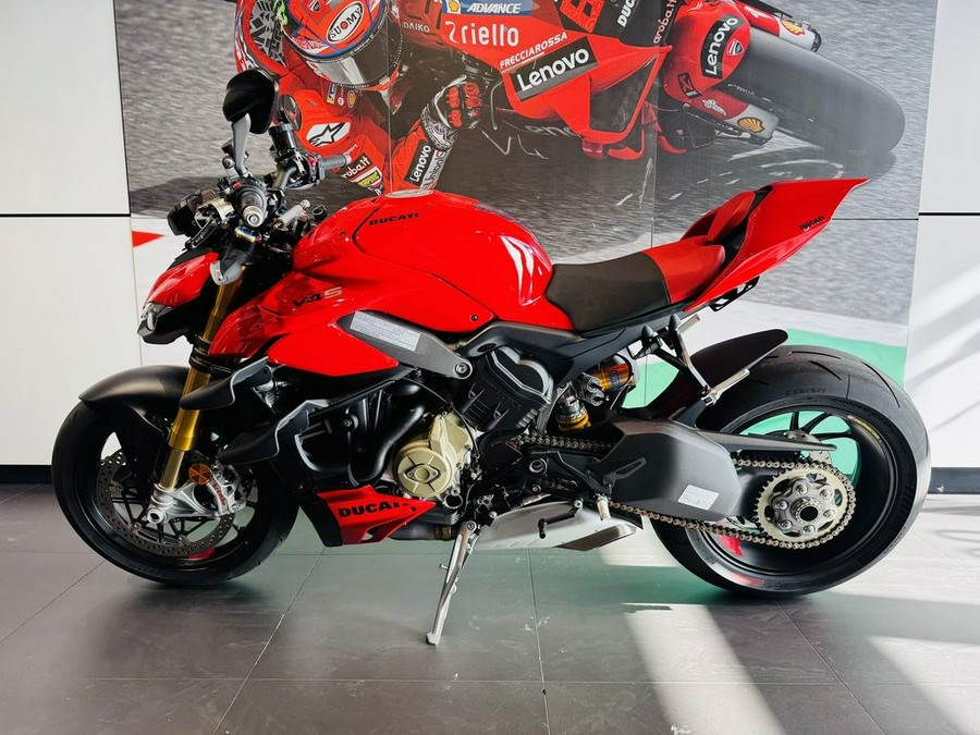 2023 Ducati Streetfighter V4 S Ducati Red