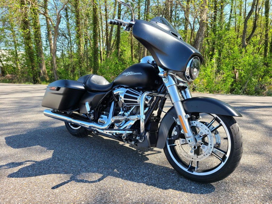 2017 Harley-Davidson® Street Glide® Denim Black