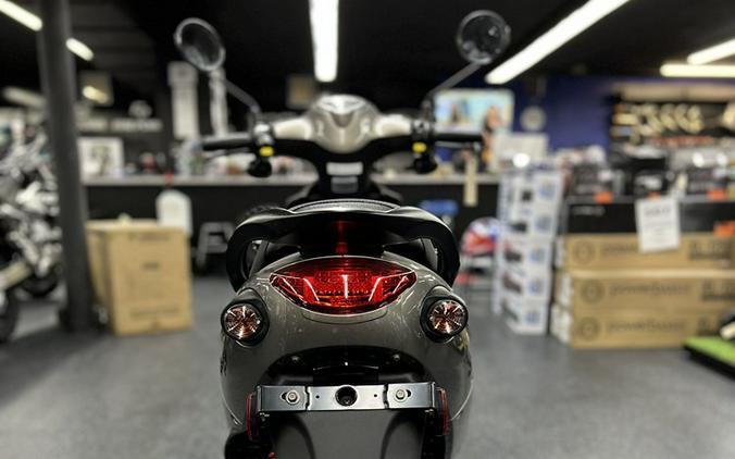 2022 Genuine Scooter Buddy 50