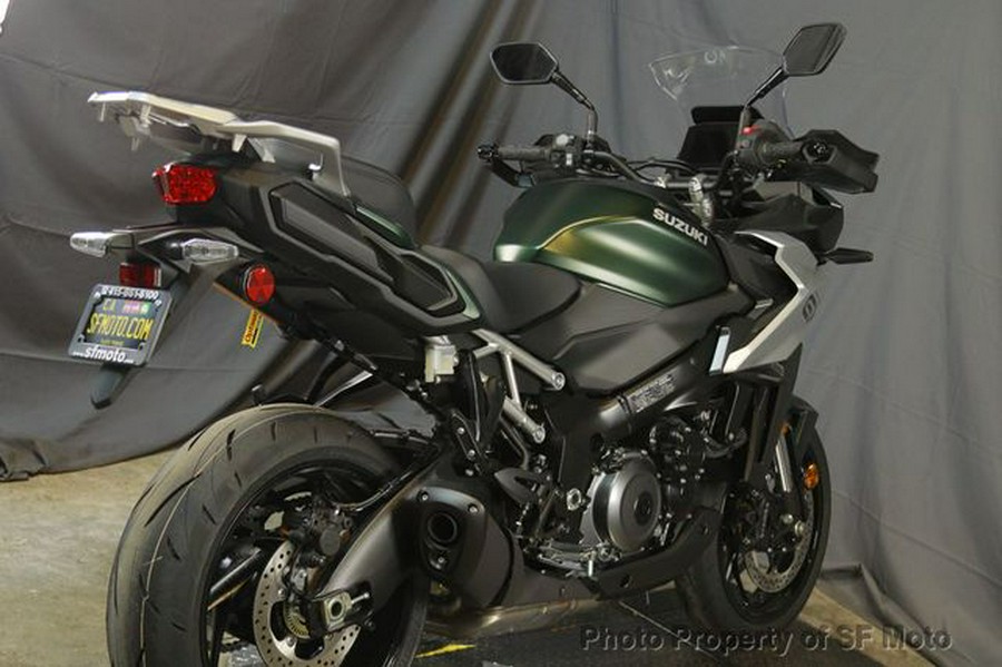 2024 Suzuki GSX-S1000GX+