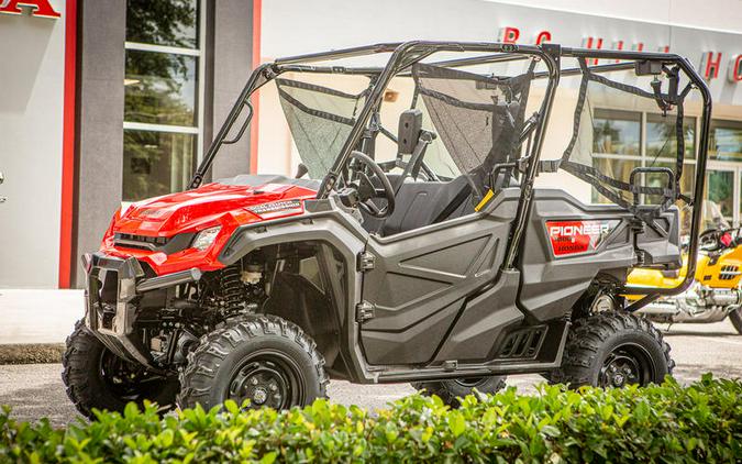 2024 Honda® Pioneer 1000-5