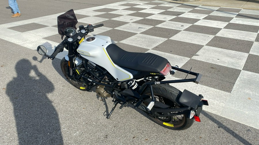 2019 Husqvarna Motorcycles VITPILEN 401