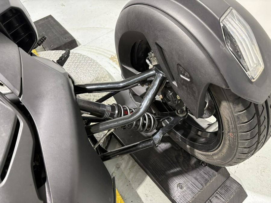 2023 Can-Am Ryker 600 ACE™ Carbon Black