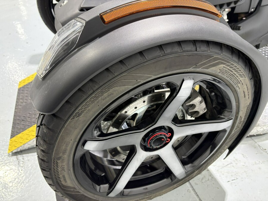 2023 Can-Am Ryker 600 ACE™ Carbon Black