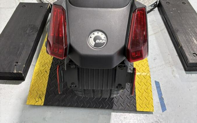 2023 Can-Am Ryker 600 ACE™ Carbon Black