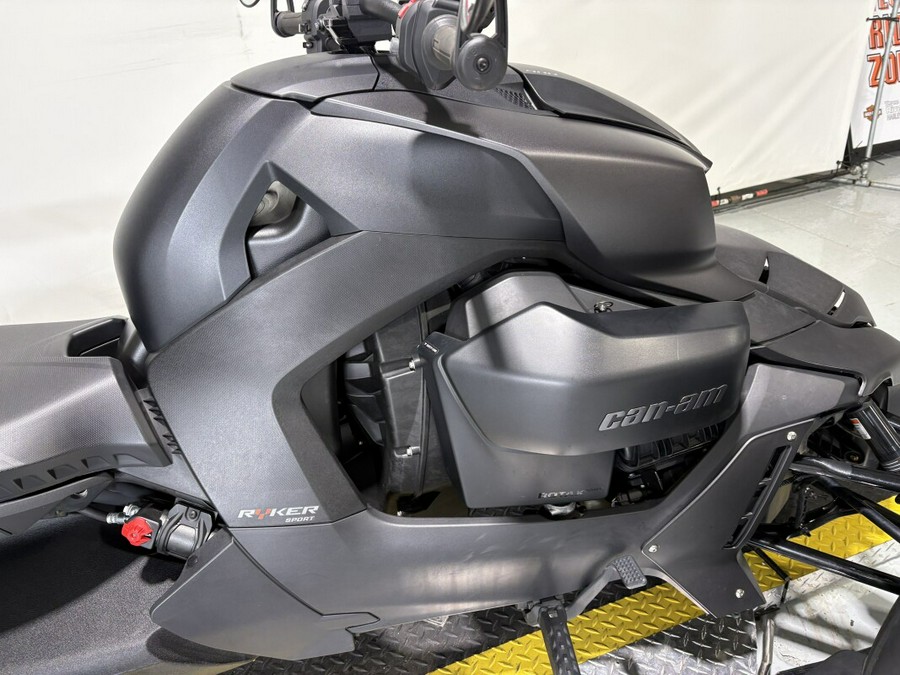 2023 Can-Am Ryker 600 ACE™ Carbon Black