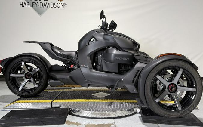 2023 Can-Am Ryker 600 ACE™ Carbon Black