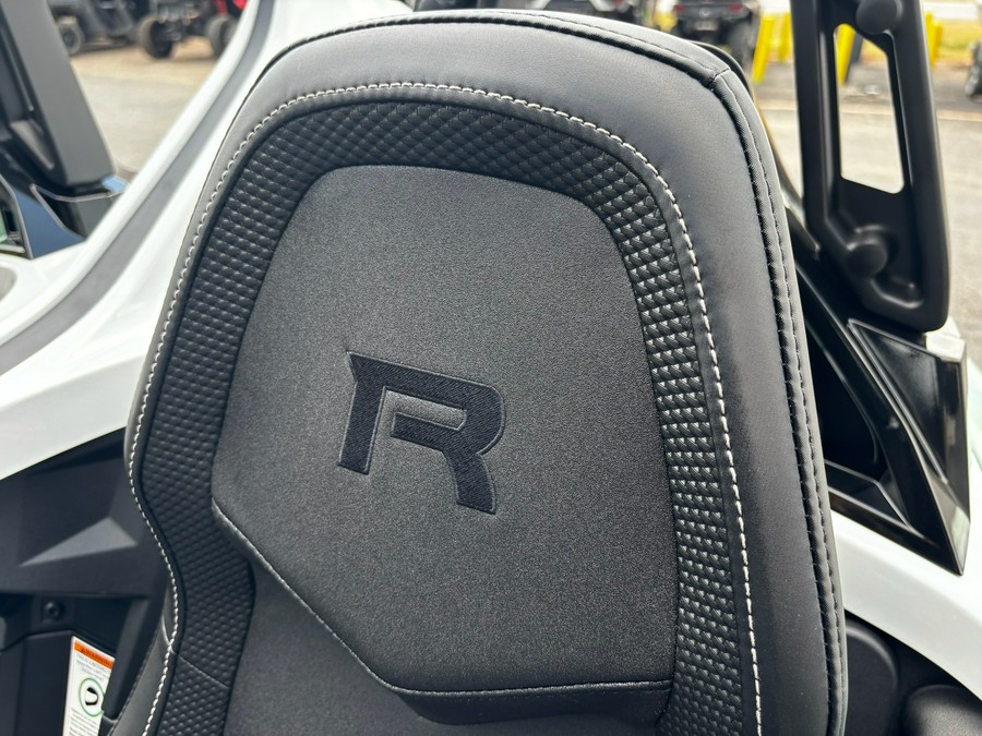 2026 Slingshot Slingshot R - Manual