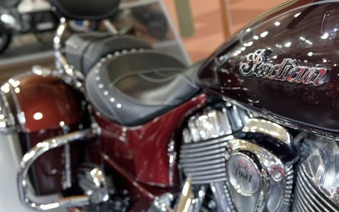 2021 Indian Springfield Maroon Metallic/Crimson Metallic