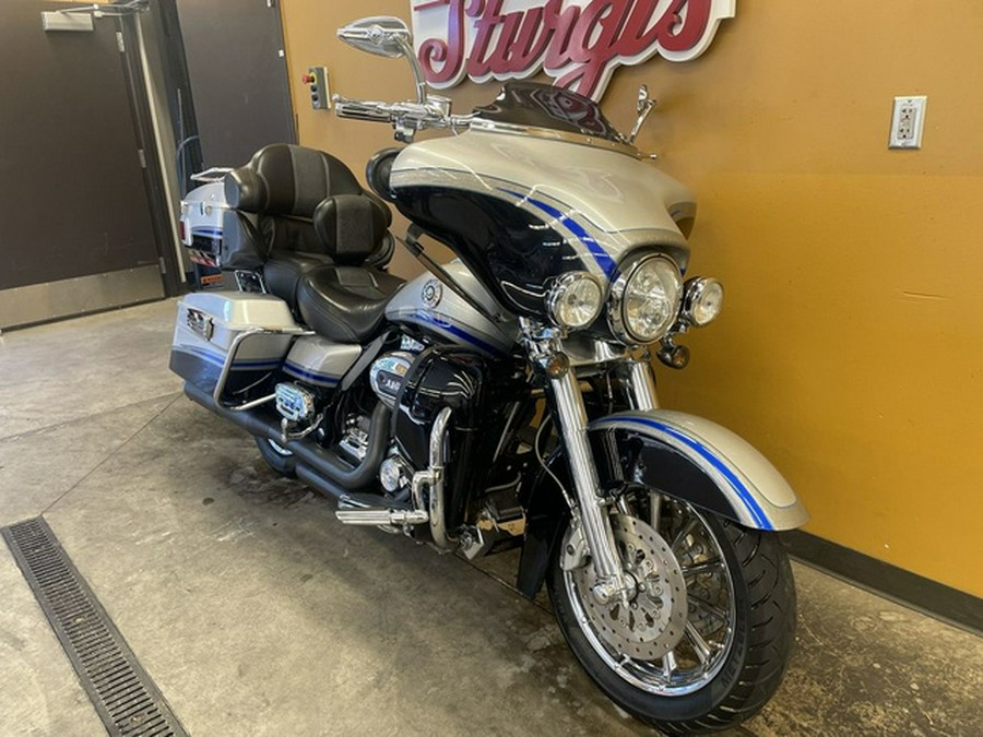 2009 Harley-Davidson FLHTCUSE - CVO Ultra Classic Electra Glide