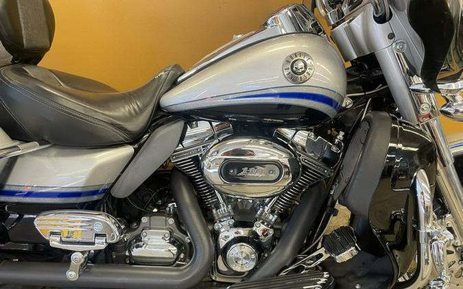 2009 Harley-Davidson FLHTCUSE - CVO Ultra Classic Electra Glide