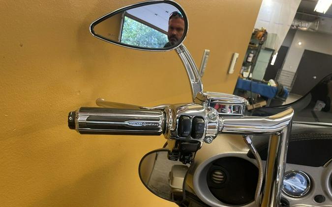 2009 Harley-Davidson FLHTCUSE - CVO Ultra Classic Electra Glide