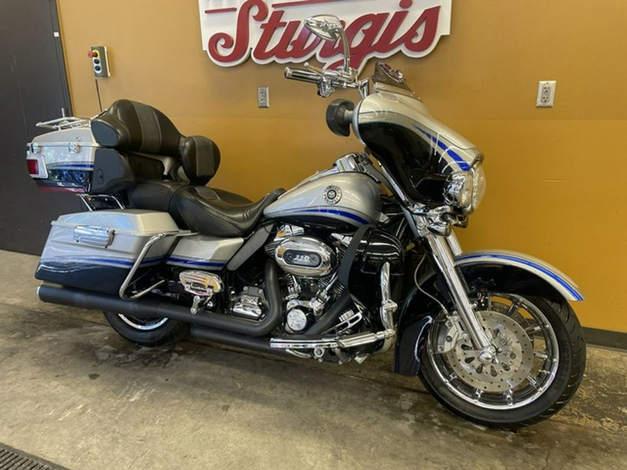 2009 Harley-Davidson FLHTCUSE - CVO Ultra Classic Electra Glide