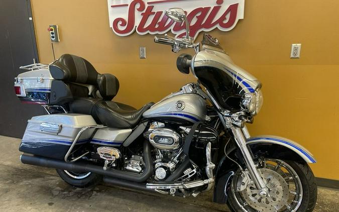 2009 Harley-Davidson FLHTCUSE - CVO Ultra Classic Electra Glide