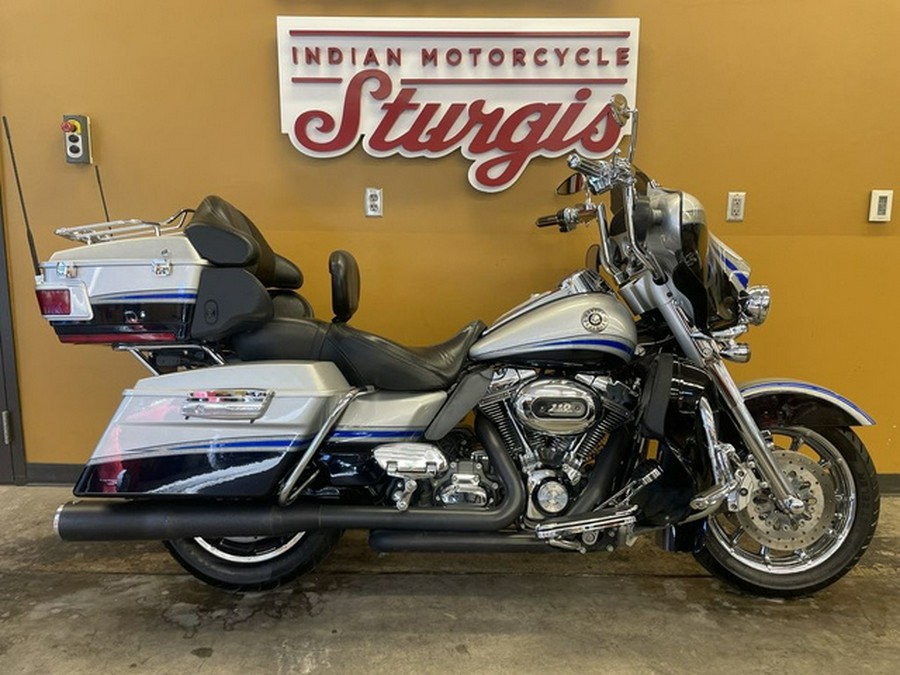 2009 Harley-Davidson FLHTCUSE - CVO Ultra Classic Electra Glide