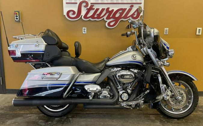 2009 Harley-Davidson FLHTCUSE - CVO Ultra Classic Electra Glide
