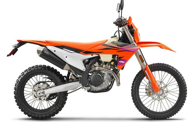 2024 KTM 500 EXC-F Six Days First Look [Fast Facts]