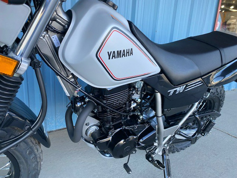 2024 Yamaha TW200 School Unit