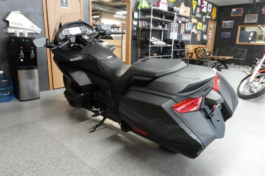 2025 Honda Gold Wing 1800 50th Anniversary