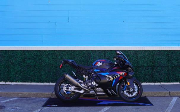 2026 BMW Motorrad M 1000 RR