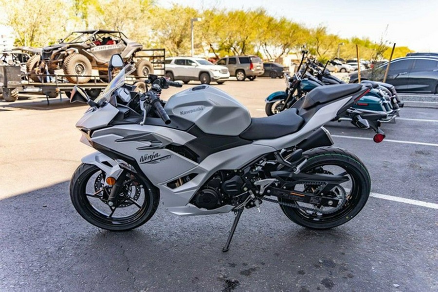 2025 Kawasaki Ninja 500
