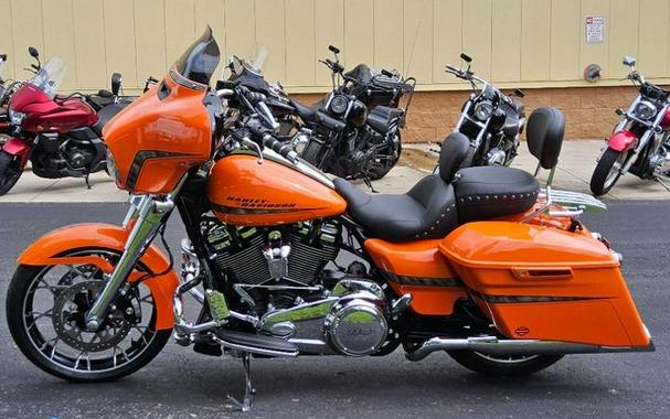 2023 Harley-Davidson® Streetglide S