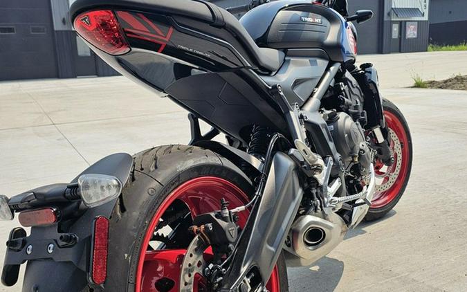 2026 Triumph TRIDENT 660 TRIBUTE EDITION SAPPHIRE BLACK/COBALT