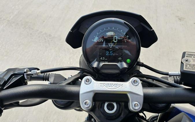 2026 Triumph TRIDENT 660 TRIBUTE EDITION SAPPHIRE BLACK/COBALT