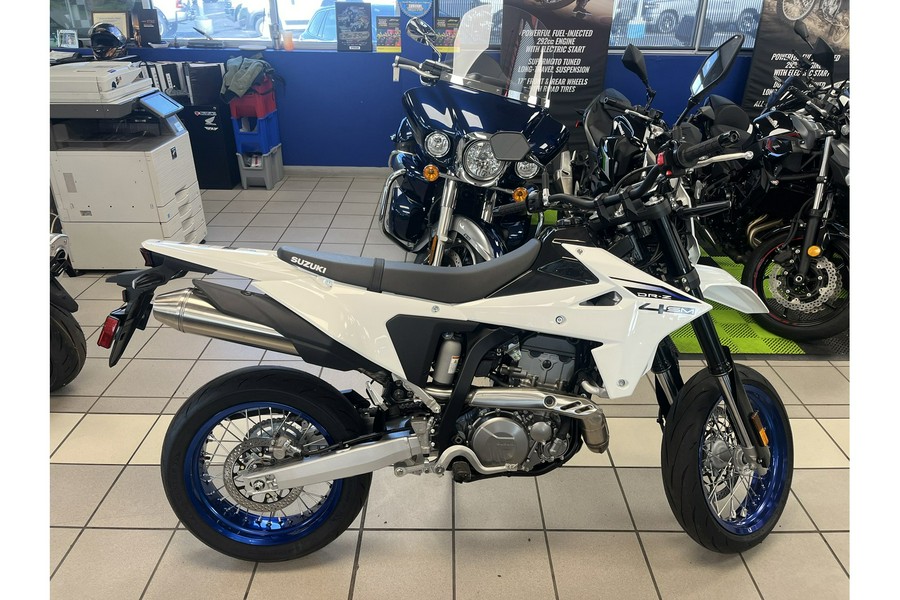 2025 Suzuki DR-Z 4SM Base
