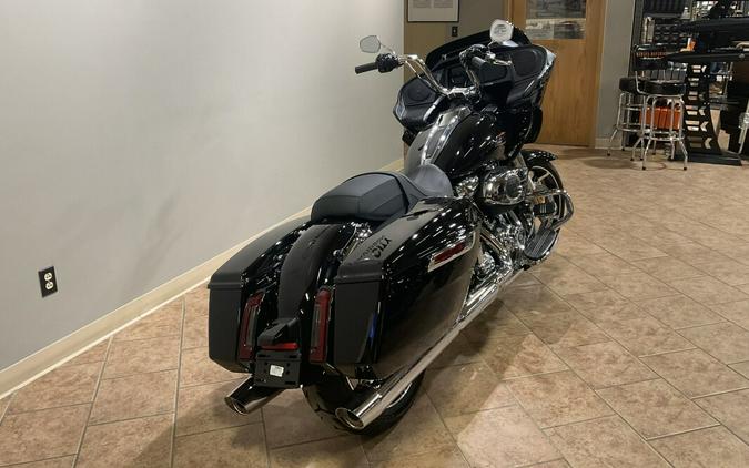 2025 Harley-Davidson® Road Glide® Vivid Black FLTRX