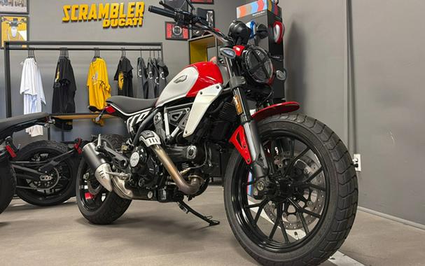 2025 Ducati Scrambler Icon