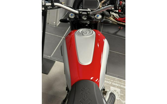 2025 Ducati Scrambler Icon