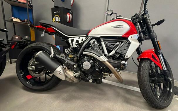 2025 Ducati Scrambler Icon