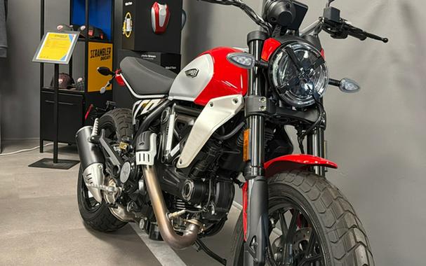 2025 Ducati Scrambler Icon