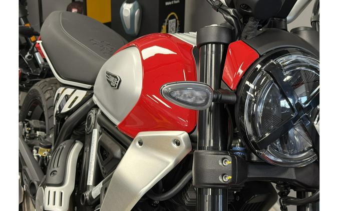 2025 Ducati Scrambler Icon