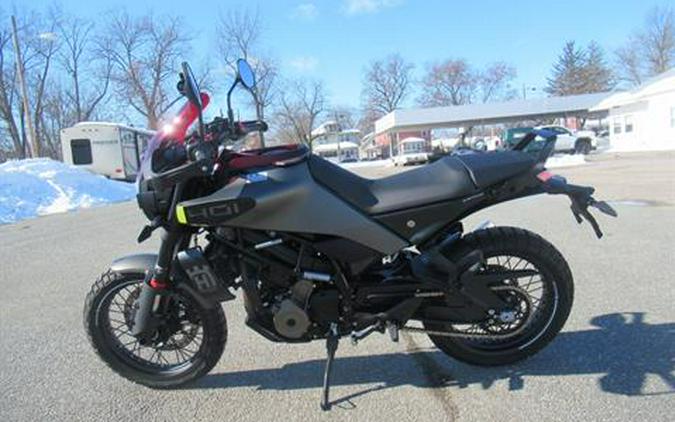 2024 Husqvarna Svartpilen 401