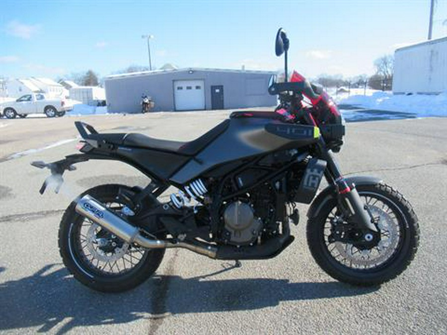 2024 Husqvarna Svartpilen 401