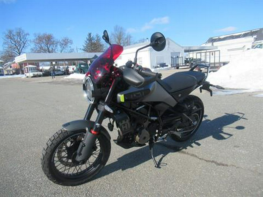 2024 Husqvarna Svartpilen 401