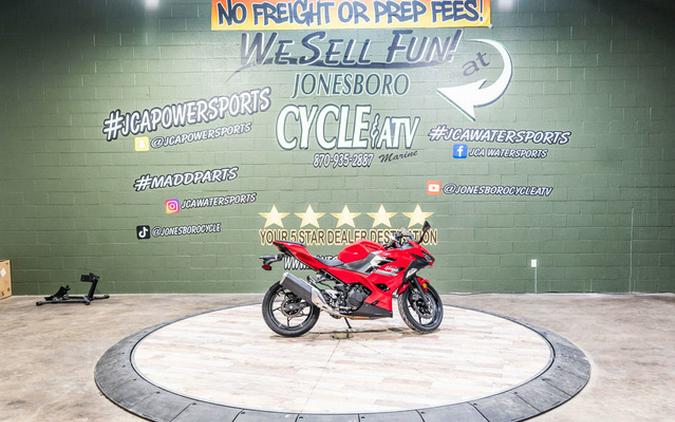 2021 Kawasaki Ninja 400 ABS Passion Red
