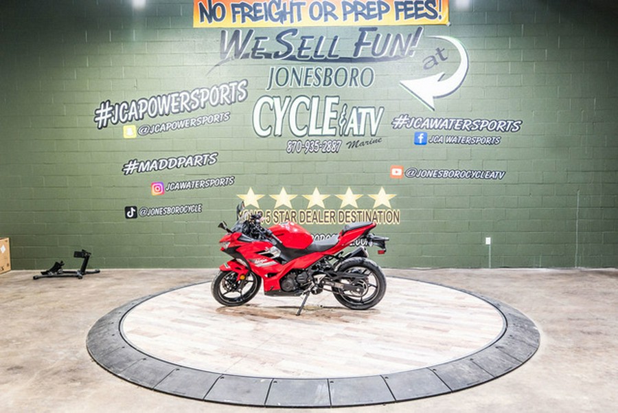 2021 Kawasaki Ninja 400 ABS Passion Red