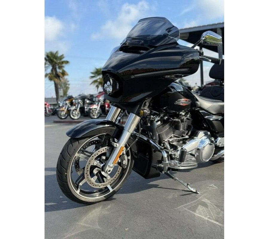 2024 Harley-Davidson Street Glide Vivid Black