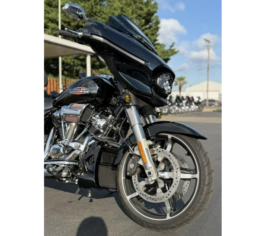 2024 Harley-Davidson Street Glide Vivid Black