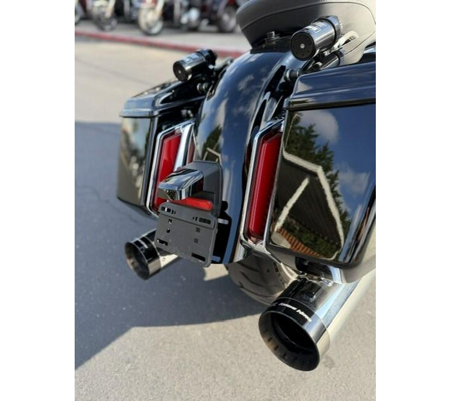 2024 Harley-Davidson Street Glide Vivid Black