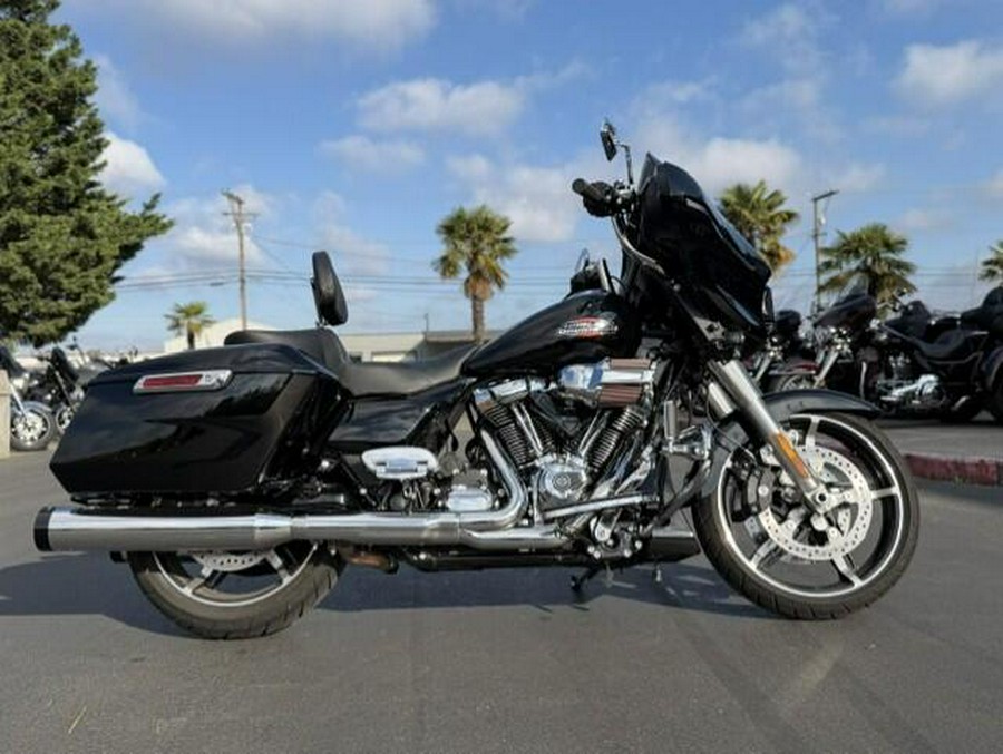 2024 Harley-Davidson Street Glide Vivid Black