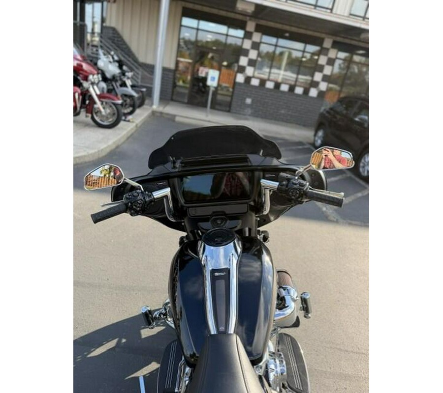 2024 Harley-Davidson Street Glide Vivid Black
