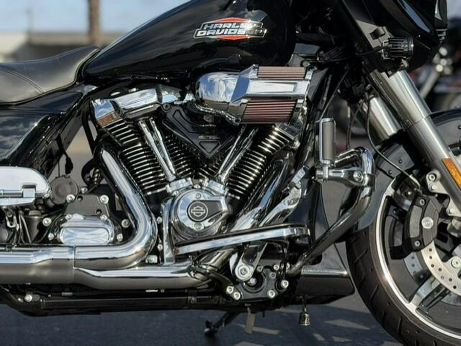 2024 Harley-Davidson Street Glide Vivid Black