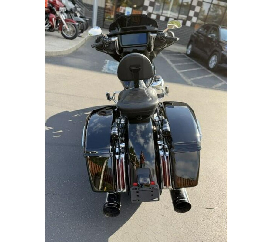 2024 Harley-Davidson Street Glide Vivid Black